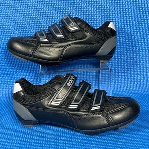 Gavin Road Cycling Shoes Size 38/US 7.5